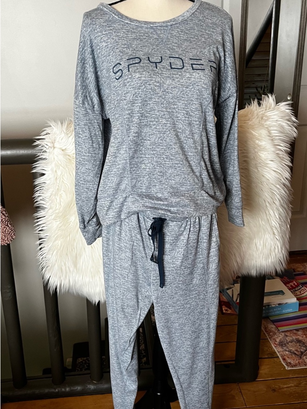 Small Women’s Spyder Gray Pajama/Loungewear Set